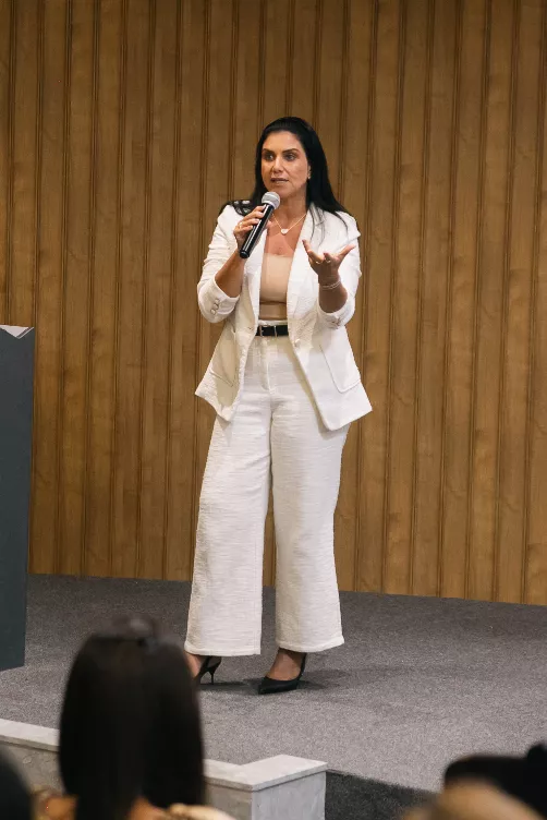 Palestra na ALMT orienta mulheres a identificar sinais de manipulação emocional e violência psicológica