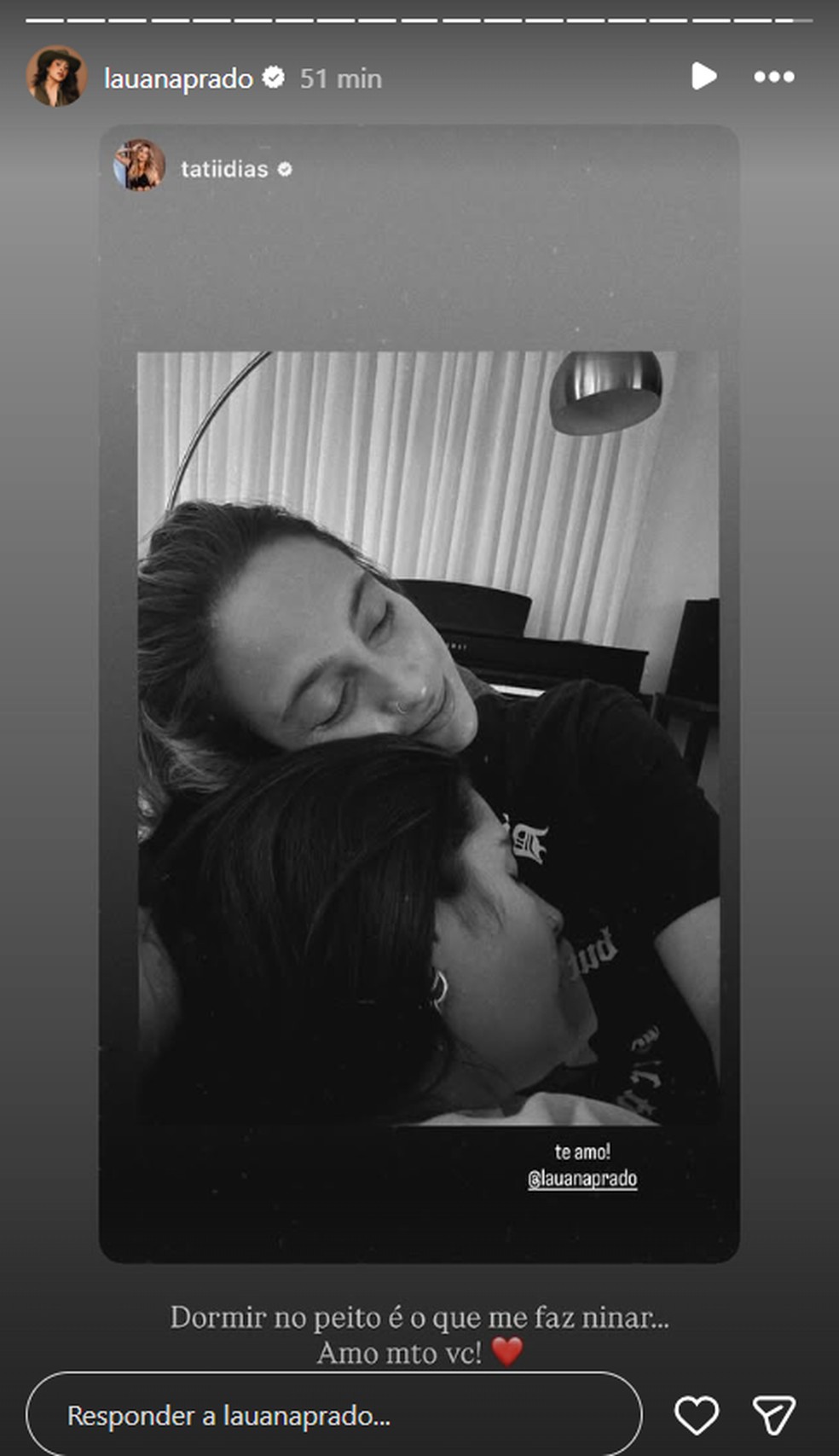 Lauana Prado curte momento íntimo com Tati Dias — Foto: Reprodução/Instagram