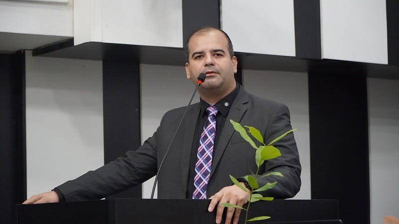 Ilde Taques articula base com até 17 votos e se lança à presidência da Câmara de Cuiabá