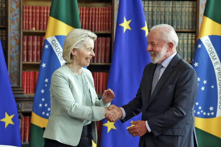 Rio de Janeiro (RJ), 16/01/2026 - O presidente da República, Luiz Inácio Lula da Silva, recebe a presidente da Comissão Europeia (CE), Ursula van der Leyen, para reunião no Palácio do Itamarati antes da assinatura do acordo Mercosul - União Européia. Foto: Tânia Rêgo/Agência Brasil