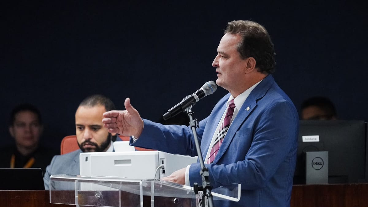 No STF, Max propõe plebiscito e audiência pública para solucionar disputa territorial