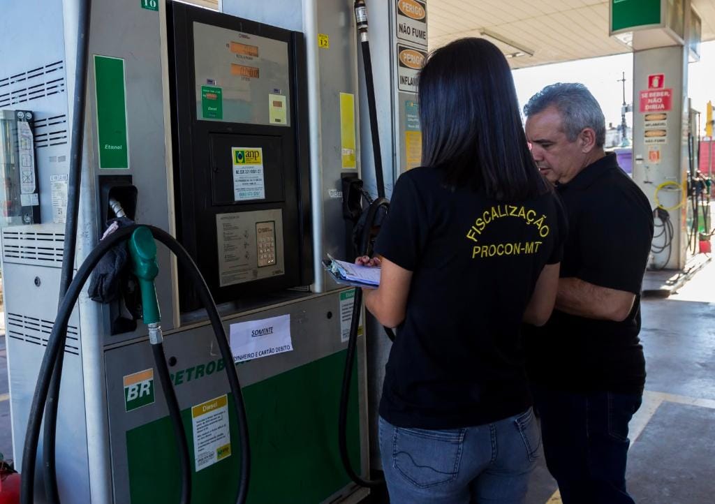 Operação flagra preços abusivos e formação de cartel em postos de combustíveis na Grande Cuiabá