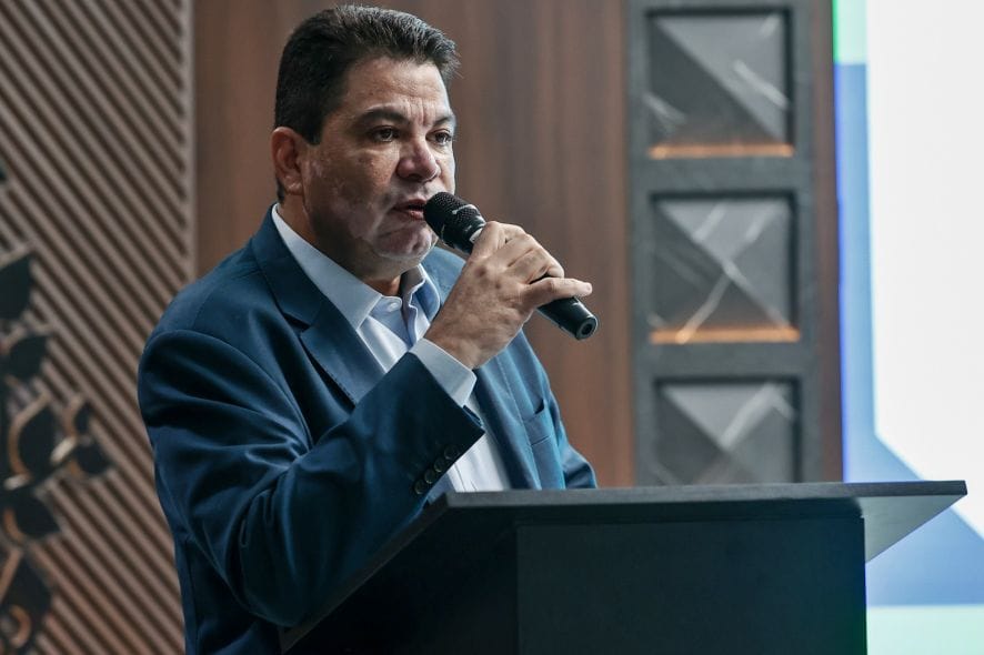 Em chamada de vídeo, PP se adianta ao União Brasil e confirma apoio à reeleição de Pivetta