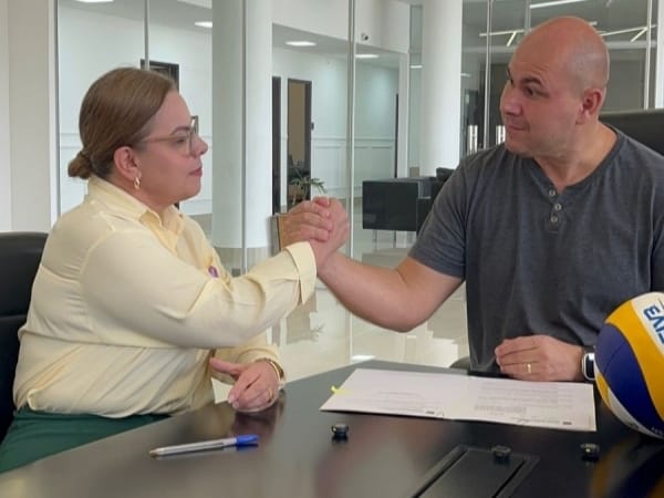Justiça é a última esperança para Paula na Mesa Diretora