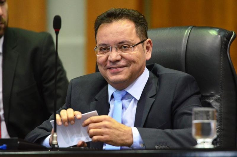 Cinco tubarões do MDB brigam por quatro vagas para estadual
